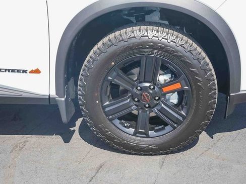 New 2026 Nissan Rogue SV image 10