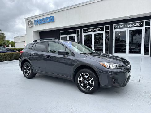 Used 2018 Subaru Crosstrek 2.0i Premium AWD/4WD image 6