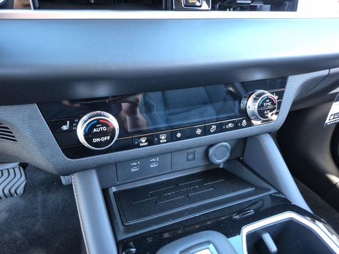 New 2026 Mitsubishi Outlander SE FWD image 58