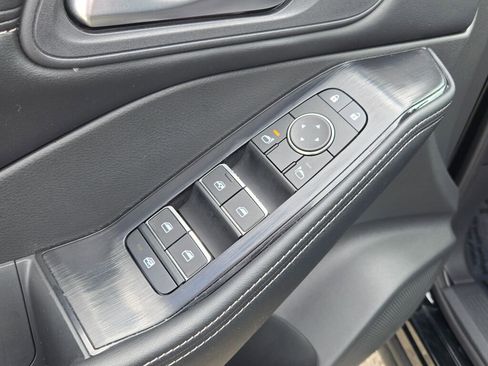 Used 2026 Nissan Rogue SL AWD/4WD image 23