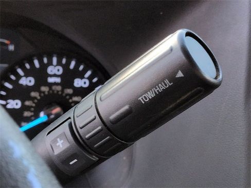 Used 2023 Ford E-350 and Econoline 350 Super Duty w/ Driver's Safety Package image 26