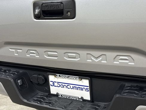 Used 2023 Toyota Tacoma SR AWD/4WD image 25