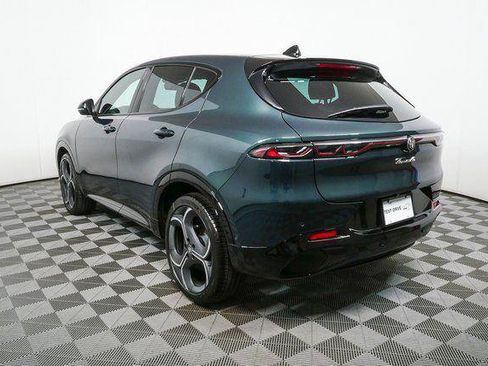 New 2026 Alfa Romeo Tonale w/ Black Premium Package AWD/4WD image 32