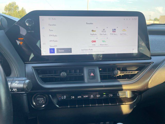 Used 2025 Lexus UX 300h AWD w/ Cold Area Package image 9