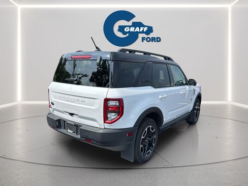 Used 2023 Ford Bronco Sport Outer Banks w/ Tech Package AWD/4WD image 7