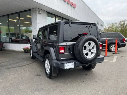 Used 2022 Jeep Wrangler Unlimited Sport AWD/4WD image 8