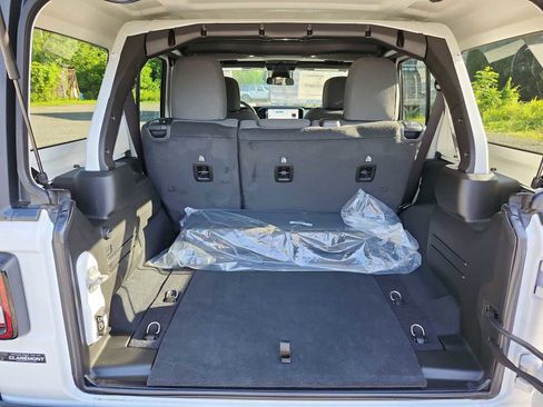 New 2024 Jeep Wrangler Sport S image 16