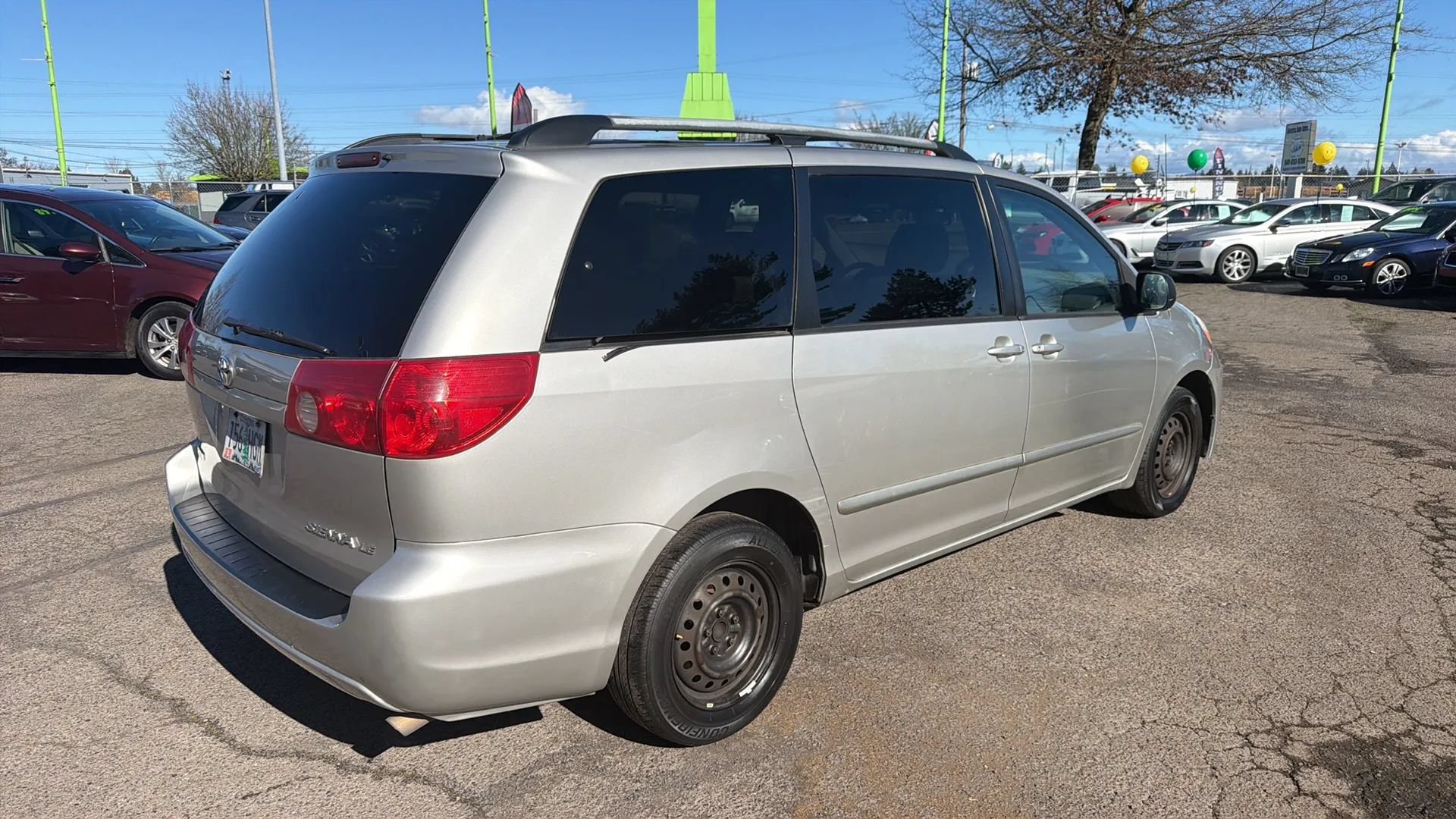 Used 2008 Toyota Sienna CE FWD image 3