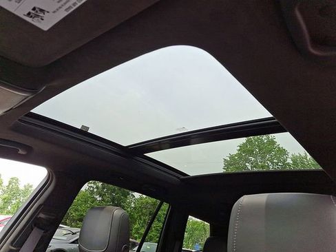 Used 2023 Cadillac XT6 Premium Luxury w/ Platinum Package image 19