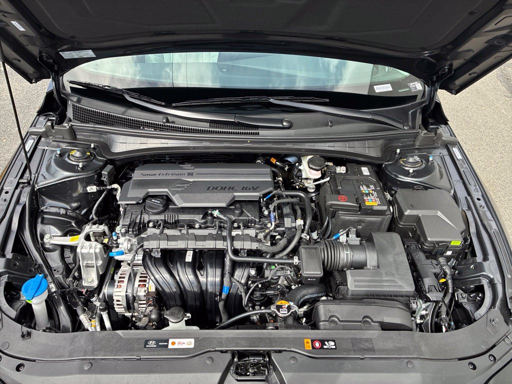 New 2026 Hyundai Elantra SEL Sport FWD image 9