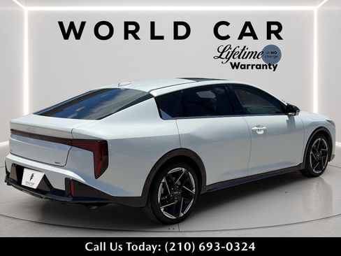 Used 2025 Kia K4 GT-Line w/ GT-Line Sunroof Package FWD image 7