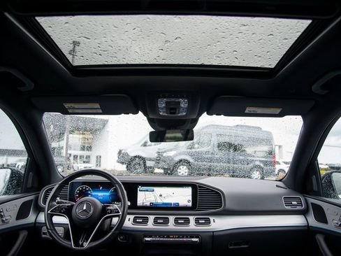 Used 2024 Mercedes-Benz GLE 450e 4MATIC image 20