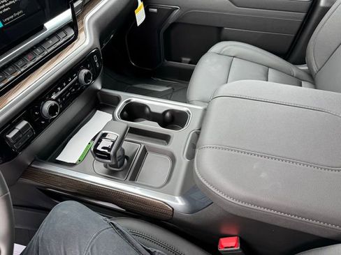 New 2025 Chevrolet Silverado 1500 RST w/ Redline Edition image 15