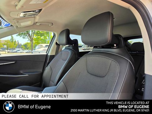 Used 2024 Kia EV6 Light AWD/4WD image 25