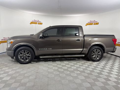Used 2019 Nissan Titan Platinum Reserve w/ Platinum Utility Package image 2