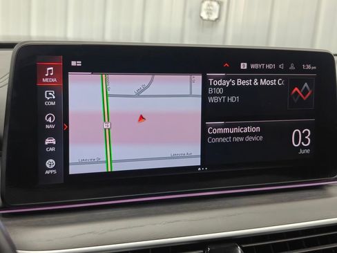 Used 2022 BMW M550i xDrive AWD/4WD image 42
