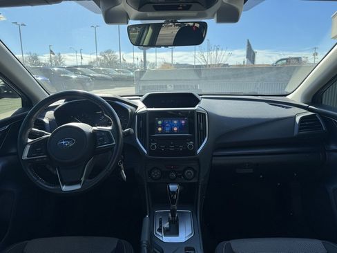 Used 2019 Subaru Crosstrek 2.0i Premium w/ Eyesight System image 10