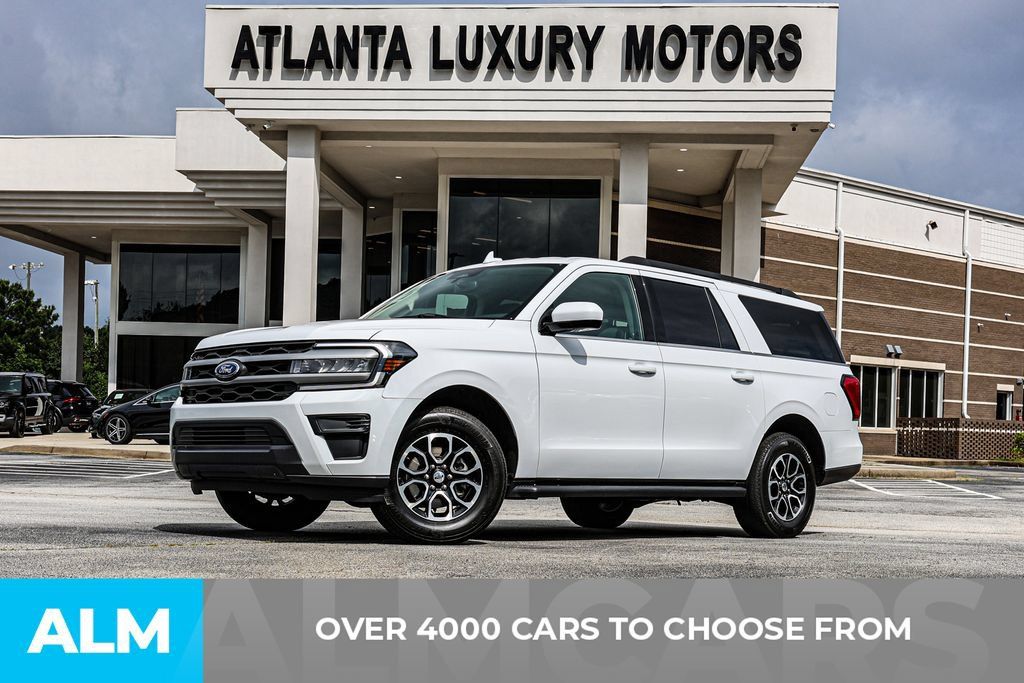 Used 2024 Ford Expedition Max XLT RWD image 2