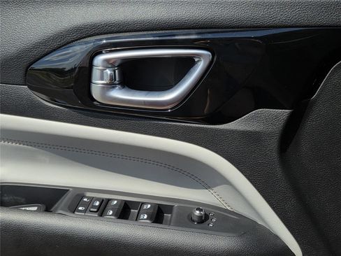 New 2026 Jeep Compass Limited image 21