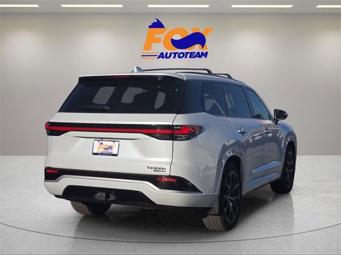 New 2026 Lexus TX 500h AWD image 5