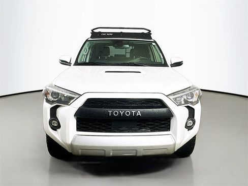 Used 2022 Toyota 4Runner TRD Off-Road Premium image 2