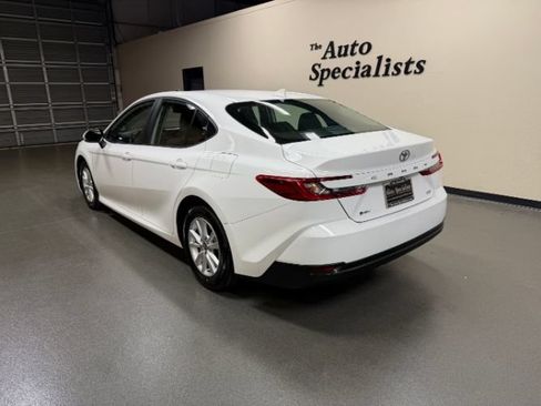 Used 2025 Toyota Camry LE FWD image 2