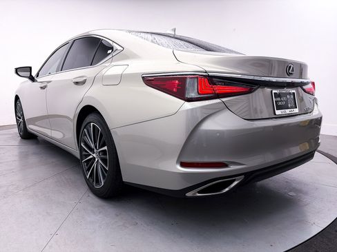 Used 2022 Lexus ES 350 w/ Premium Package image 13