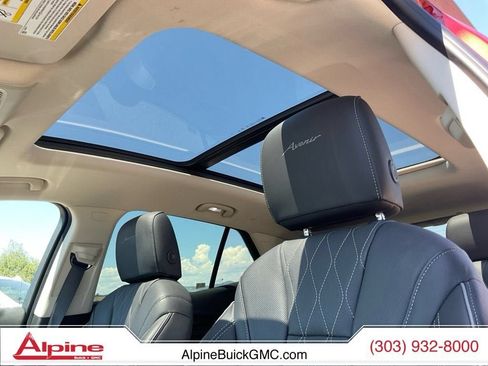 Used 2023 Buick Envision Avenir AWD/4WD image 18