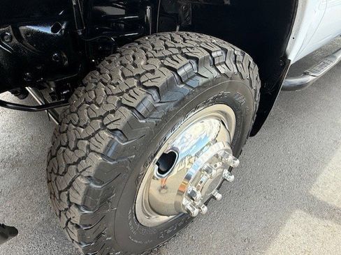 Used 2006 Ford F350 XL image 21