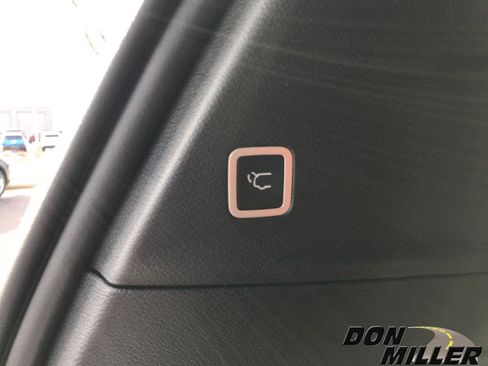 New 2026 Chrysler Pacifica Select image 37