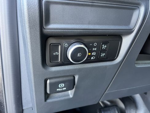 Used 2024 Ford F150 XL w/ Equipment Group 103A High RWD image 18