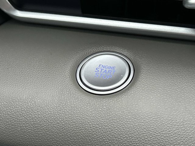 Certified 2026 Hyundai Elantra SEL Sport Premium FWD image 22
