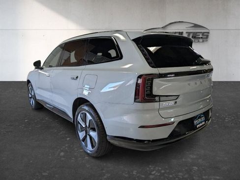Used 2025 Volvo EX90 Plus AWD/4WD image 8