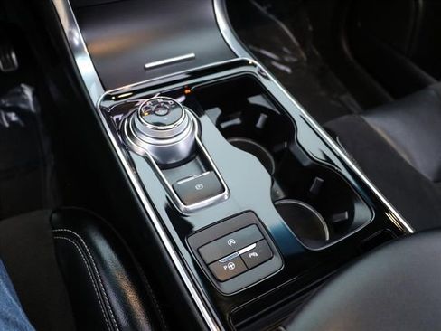 Used 2019 Ford Edge ST w/ Equipment Group 401A image 24