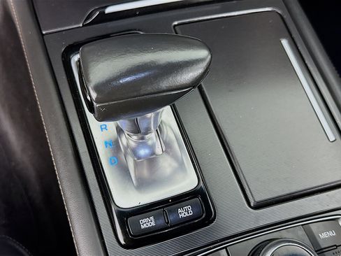 Used 2018 Genesis G80 3.3T Sport image 19