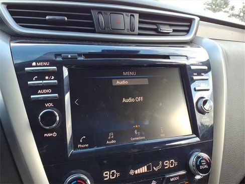 Used 2023 Nissan Murano S image 17