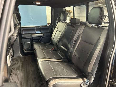 Used 2018 Ford F150 Raptor w/ Equipment Group 802A Luxury image 36