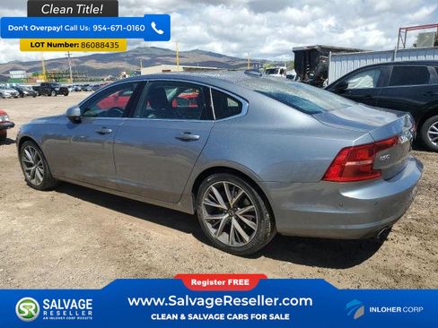 Used 2018 Volvo S90 T5 Momentum w/ Convenience Package FWD image 3