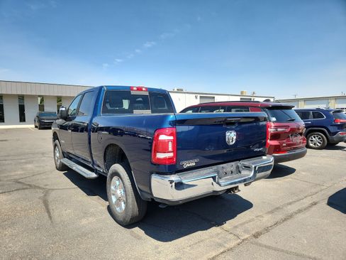 Used 2024 RAM 2500 Big Horn w/ Level 2 Equipment Group AWD/4WD image 5