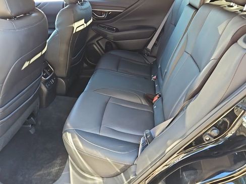 Used 2023 Subaru Outback Limited image 13
