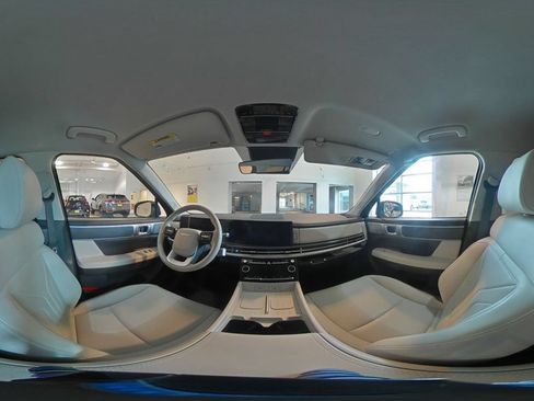 Used 2026 Hyundai Santa Fe SEL FWD image 45