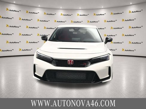 Used 2024 Honda Civic Type R image 12