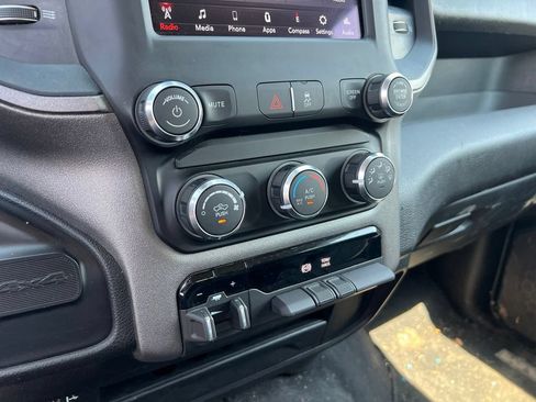 Used 2020 RAM 2500 Tradesman AWD/4WD image 35