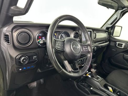 Used 2023 Jeep Wrangler Unlimited w/ Cold Weather Group image 13