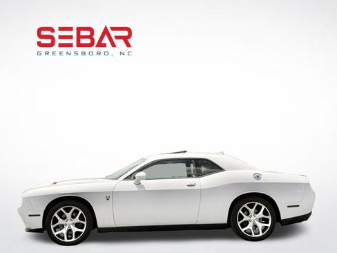 Used 2016 Dodge Challenger SXT Plus RWD image 14