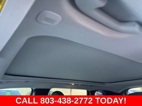 Used 2021 Jeep Cherokee Limited w/ Trailer Tow Group AWD/4WD image 11