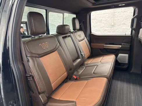 Used 2025 Ford F150 King Ranch w/ FX4 Off-Road Package AWD/4WD image 46