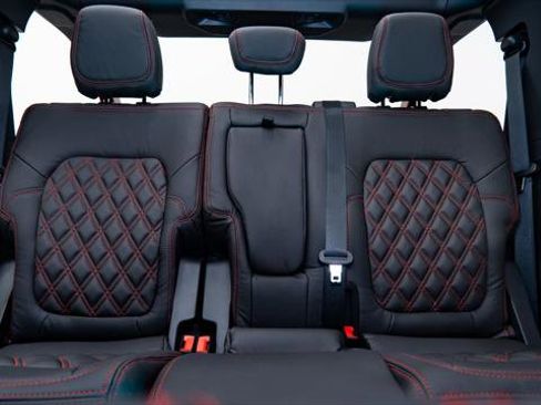 Used 2025 Ford Bronco Big Bend image 18