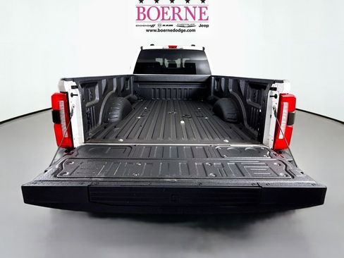 Used 2025 Ford F350 King Ranch image 29