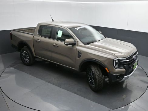 New 2025 Ford Ranger Lariat w/ Convenience Package image 40